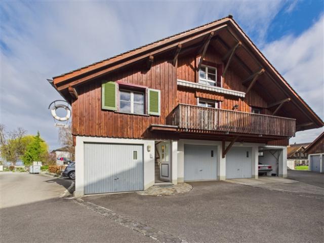 Geräumige 4.5 Zimmer Wohnung mit Balkon, Ermatingen