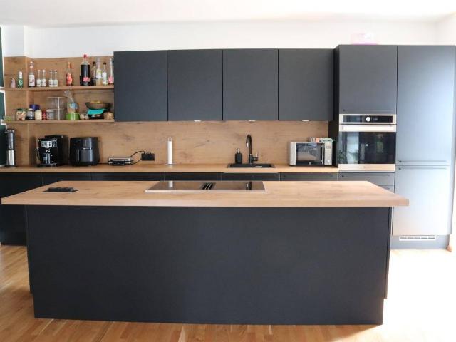 Geräumige 4 Zimmerwohnung mit Balkon in Amstetten – Ideal für Anleger!