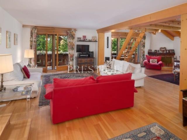 Geräumige 51/2 Zimmer Wohnung in Crans mit Blick auf den Golfplatz