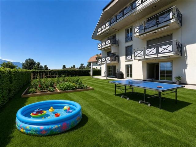 Geräumige 5,5 Zimmer Wohnung mit Terrasse und großem Garten
