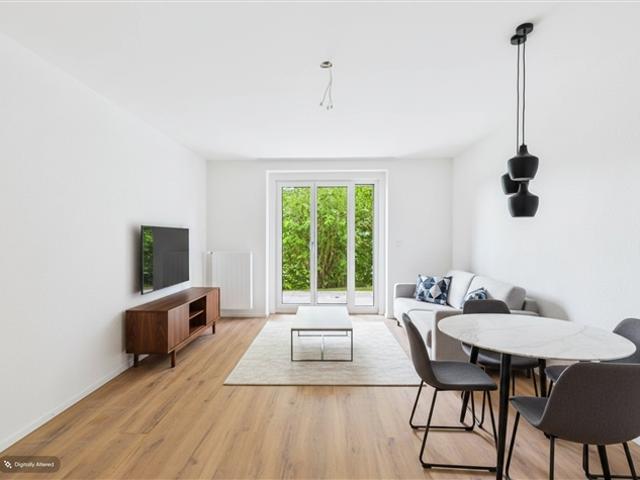 Geräumige 5.5 Zimmer Wohnung mit Gartensitzplatz, Luzern