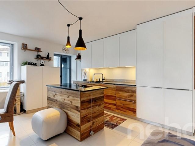Geräumige 5 Zimmer Wohnung von 97 m² im Herzen von La Plaine