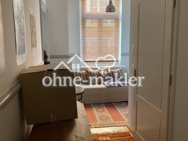 Geräumige, sanierte 2,5 Zimmer Wohnung mit gehobener Innenausstattung zur Miete in Augsburg