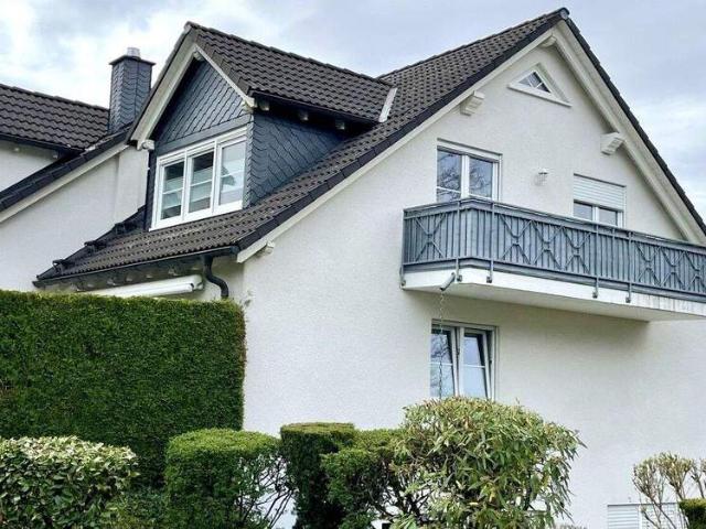 Geräumige Wohnung in beliebter Lage mit großem Balkon