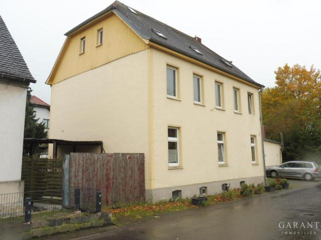 Geräumiges Mehrfamilienhaus östlich von Leipzig zu verkaufen