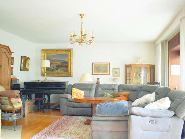 Geräumiges Apartment mit 3 Schlafzimmern in Steglitz Zehlendorf