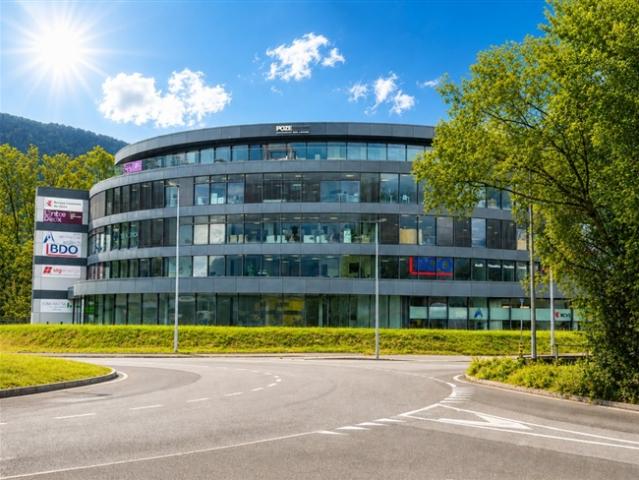 Geräumiges Büro mit Konferenzraum zur Miete