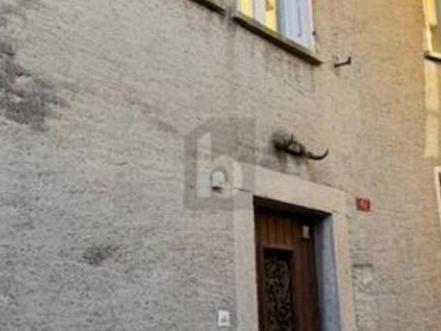 Geräumiges haus im dorfkern