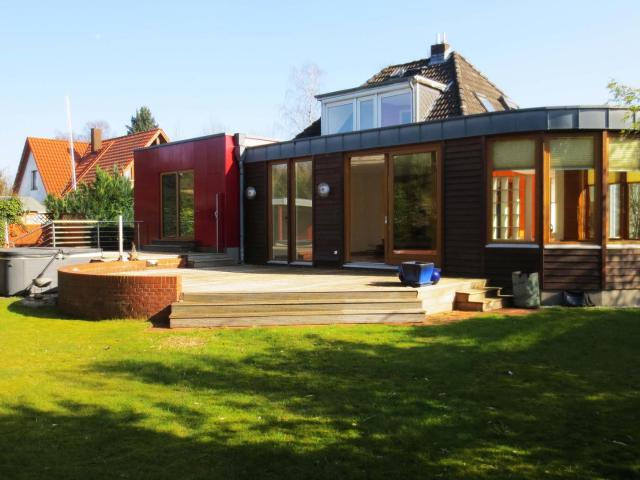 Geräumiges Haus mit Wintergarten