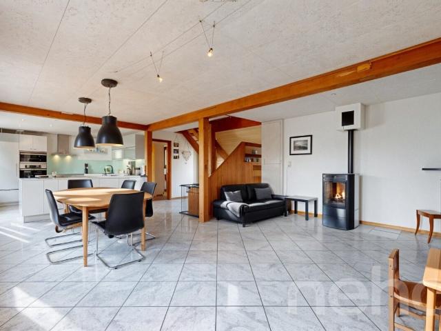 Geräumiges Haus mit 6,5 Zimmern in Ponts de Martel