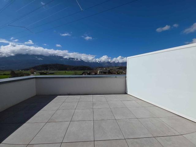 Geräumiges und helles Penthouse mit 2,5 Zimmern