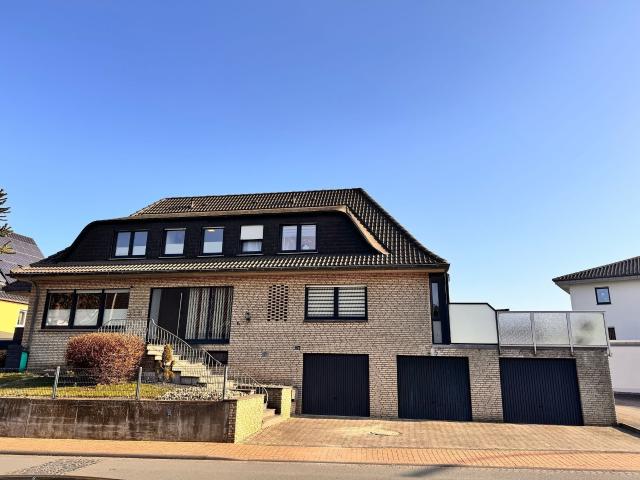 Geräumiges Zweifamilienhaus in Erwitte