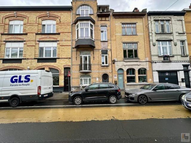 Gerenoveerd 1 slpk appartement