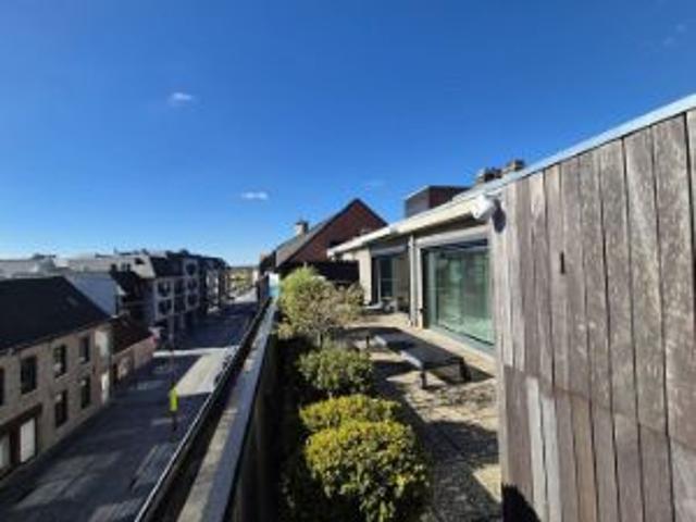 Gerenoveerd 2 slaapkamer appartement in het hartje Aalter