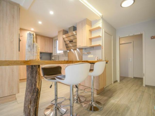 Gerenoveerd tweeslaapkamerappartement in centrum Izegem