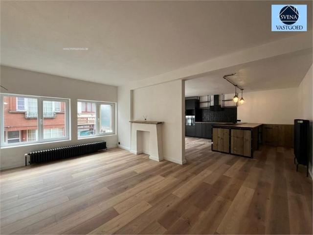 GERENOVEERD APPARTEMENT