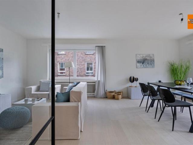 Gerenoveerd appartement 2 slaapkamers met parking in het centrum van Kortenberg