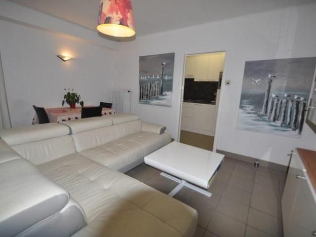 Gerenoveerd appartement in een gerenoveerd gebouw met 1 slaa