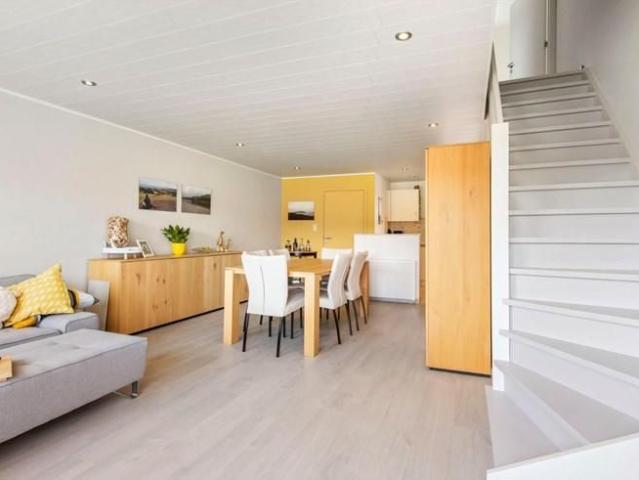 Gerenoveerd en uiterst gezellig duplexappartement te koop!