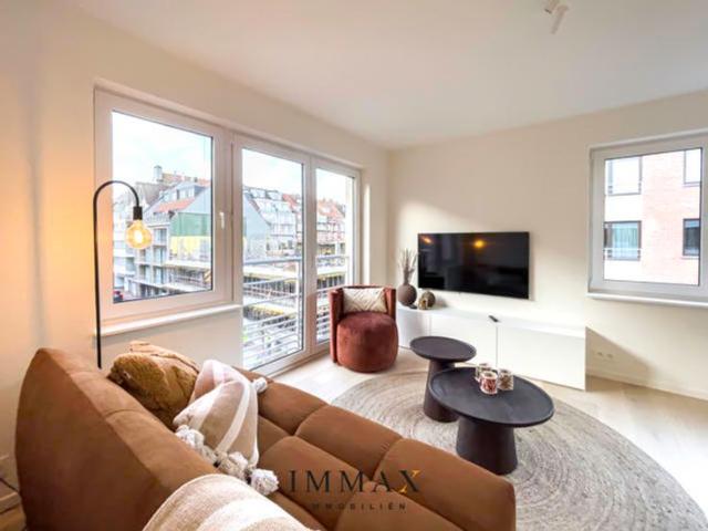 Gerenoveerd hoekappartement vlakbij de Lippenslaan