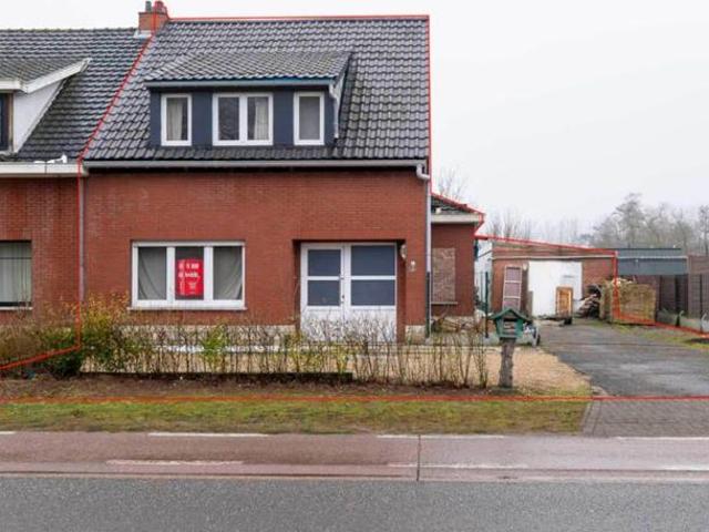 GERENOVEERDE EENGEZINSWONING
