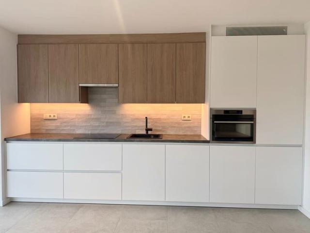 Gerenoveerde studio met slaaphoek te huur in Koksijde Bad