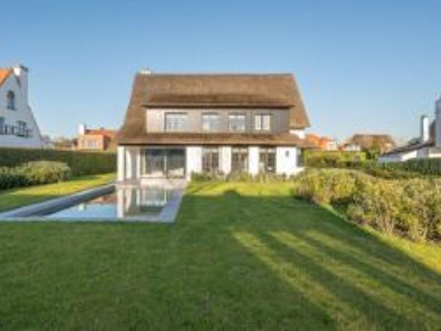 Gerenoveerde villa met zwembad nabij de Kalfsmolen