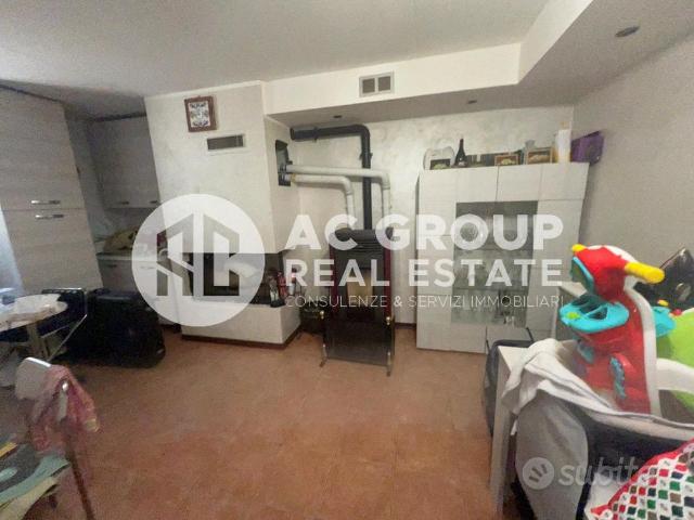 Gerenzano Villa a Schiera di Testa