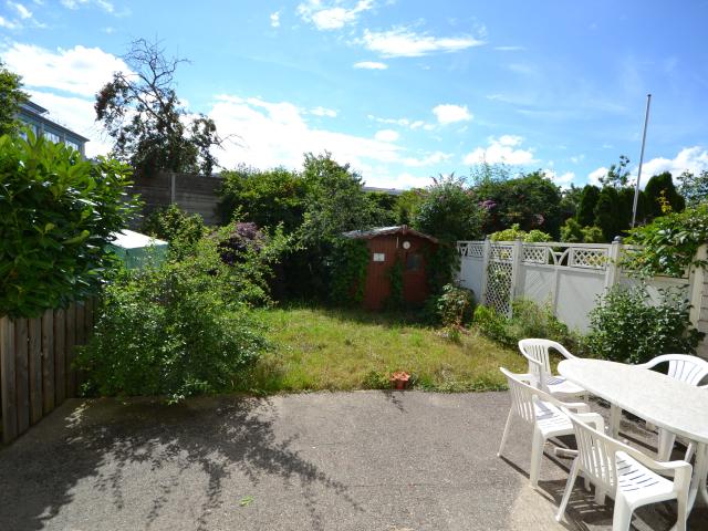 Germering saniertes Reihenmittelhaus mit Südwestgarten