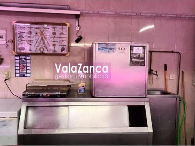 GESTION INMOBILIARIA VALAZANCA, alquila EXCELENTE LOCAL COMERCIAL PARA PESCADERIA