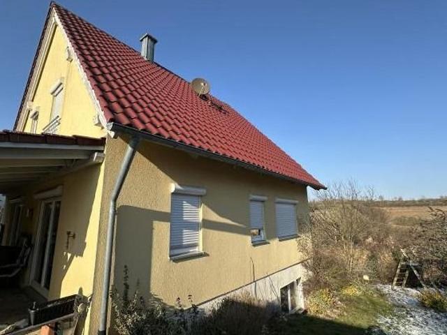 Gesuchte Wohnlage in Sachsen b. Ansbach EFH mit Einliegerwohnung