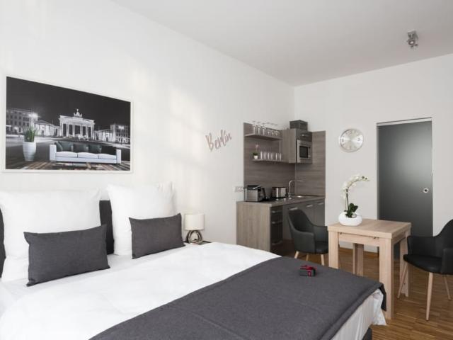 Geschmackvoll möblierte 1 Z. Wohnung in Mitte