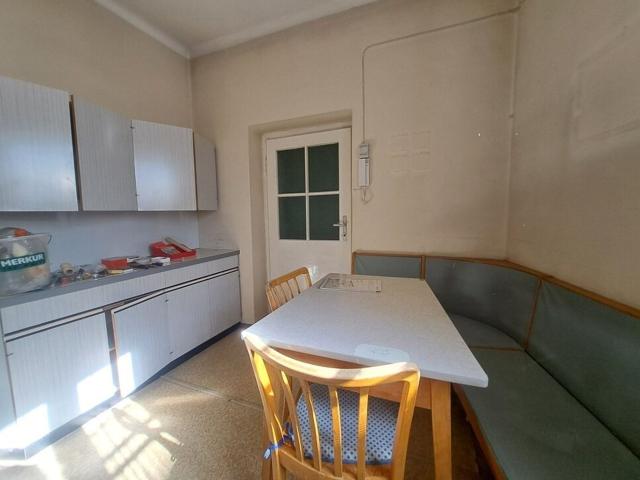 Geschäfts und Wohnhaus im Herzen der Lipizzanerheimat