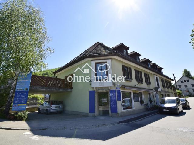 Geschäfts und Wohnhaus Kirchberg / Pielachtal