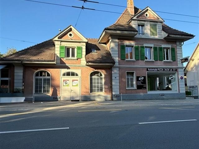 Geschäftsfläche mit Schaufenster in der Nähe des Stadtzentrums von Freiburg zu vermieten