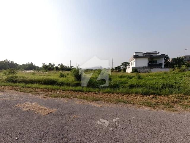 Get A 600 Square Yards Residential Plot For sale In Engineers Coop Housing Block K