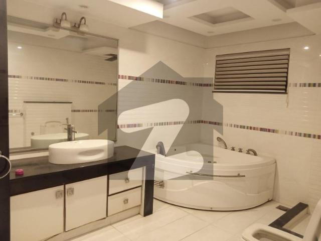 Get An Attractive House In Lahore Under Rs. 80000 DHA Phase 4