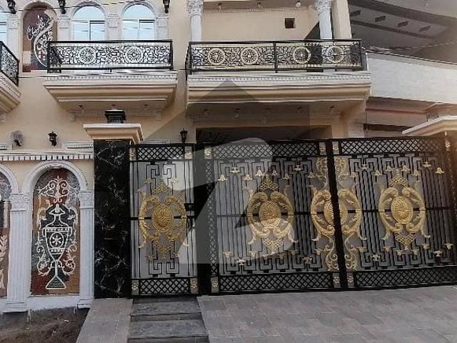 Get An Attractive House In Marghzar Officers Colony
