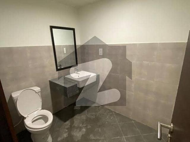 Get An Attractive Prime Location Flat In Karachi Under Rs. 97500