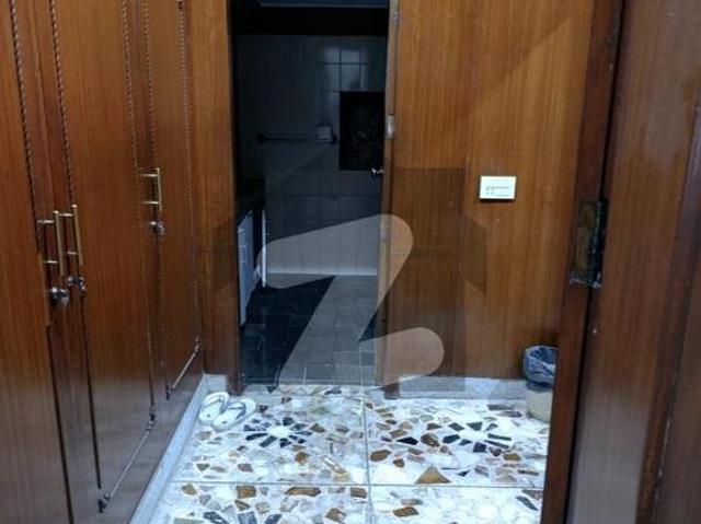 Get An Attractive Prime Location House In Karachi Under Rs. 115000 DHA Phase 1