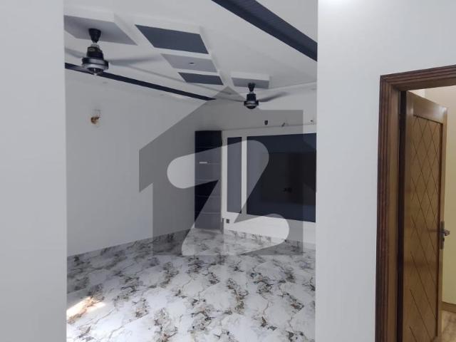 Get An Attractive Prime Location House In Lahore State Life Housing Phase 1