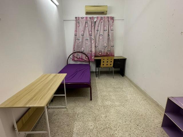 GET EARLY BIRD OFFER Female Unit Room + Air Cond for Rent at SS15 Subang Jaya