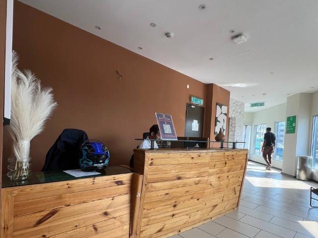 GET EARLY BIRD OFFER Single Room Provided Free WiFi near UiTM Shah Alam