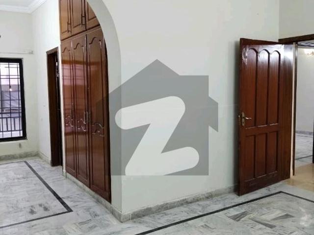 Get In Touch Now To Buy A Corner 1800 Square Feet House In G 11