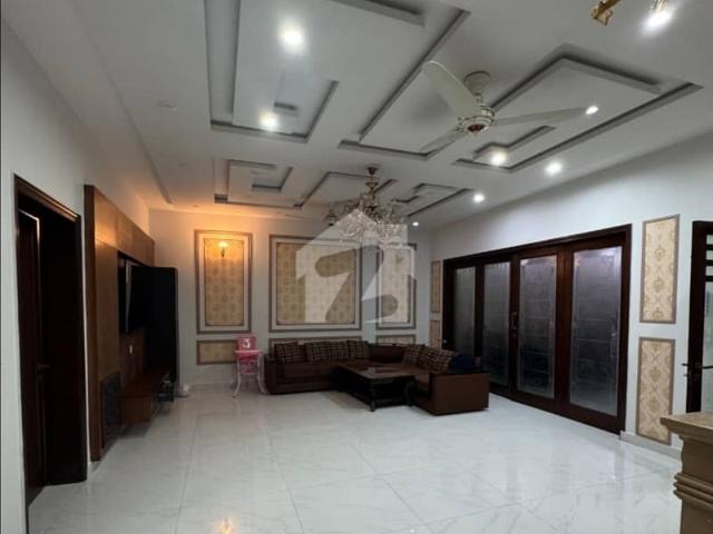 Get In Touch Now To Buy A House In Marghzar Officers Colony