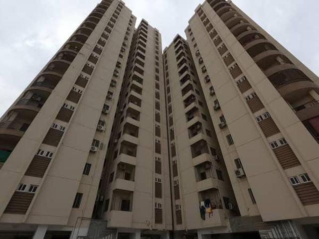 Get in touch now to buy a prime location flat in kings tower in Pakistan | Clasf real estate
