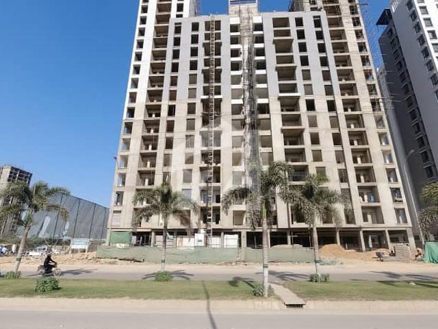 Get In Touch Now To Buy A Prime Location Flat In Naya Nazimabad