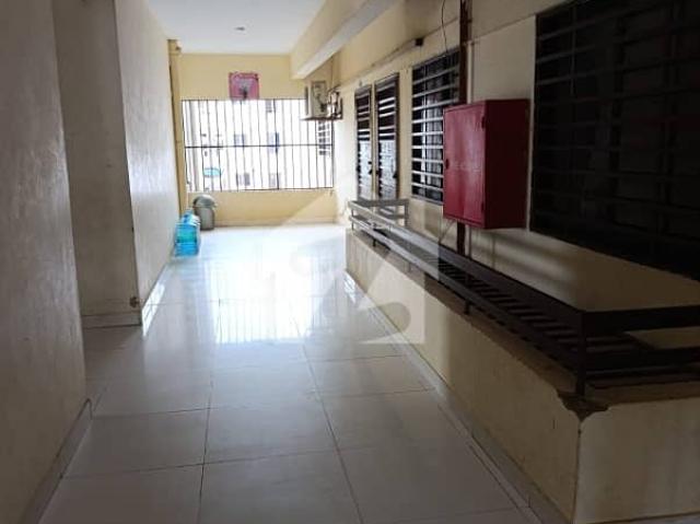 Get In Touch Now To Buy A Prime Location 3000 Square Feet Flat In North Nazimabad Block A