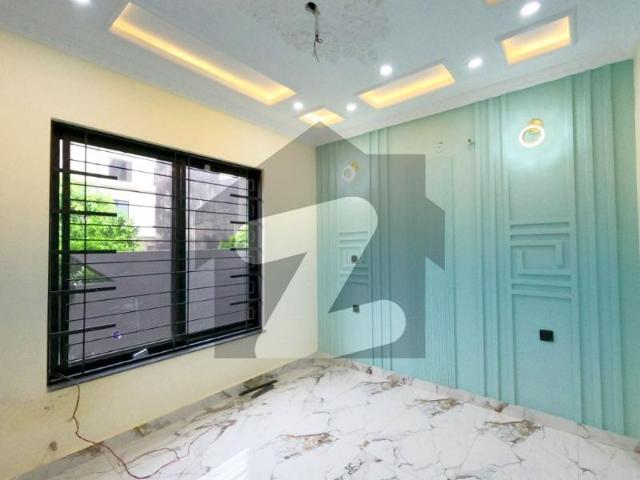 Get In Touch Now To Buy A Prime Location 5 Marla House In Jubilee Town Block E