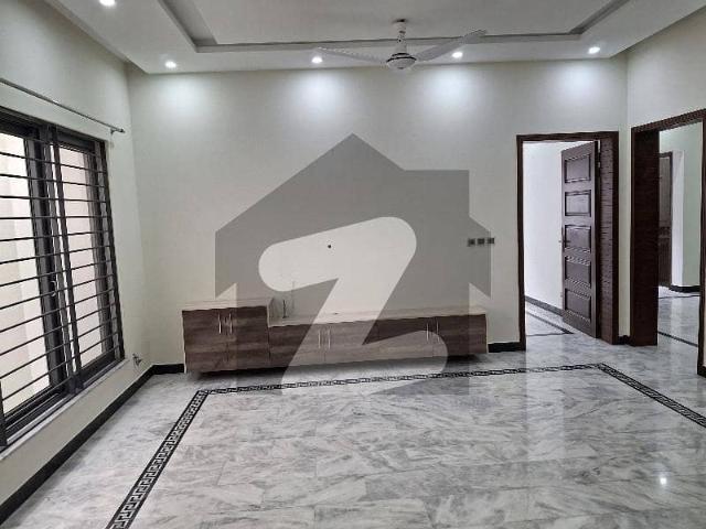 Get In Touch Now To Rent A 24 Marla House In I 8
